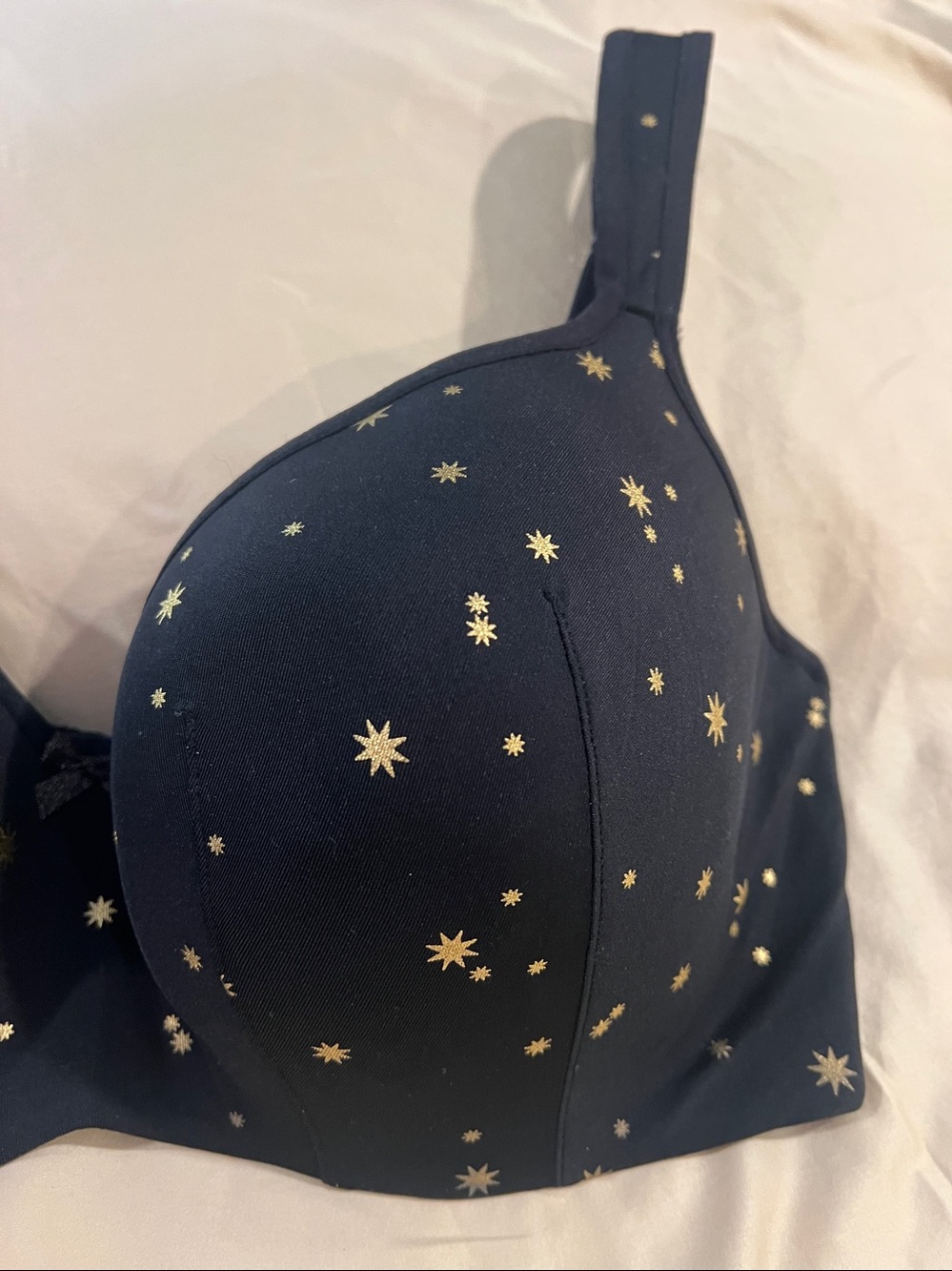 Cacique ladies Black Bra with Gold Star Print size 38dd - Picture 3 of 8